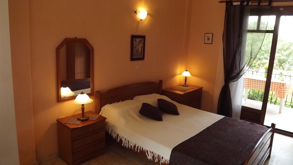Pefka Studios & Apartments Vourvourou Cameră foto